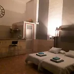بيت للعطل Industrial Loft